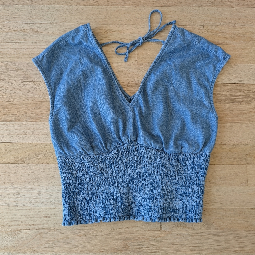 Old Navy DenimBlue Smocked Women's Peasant Tank Top With Tie Back (Size Small)